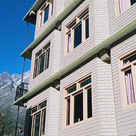 Mahima Otel Sāngla Dış mekan fotoğraf