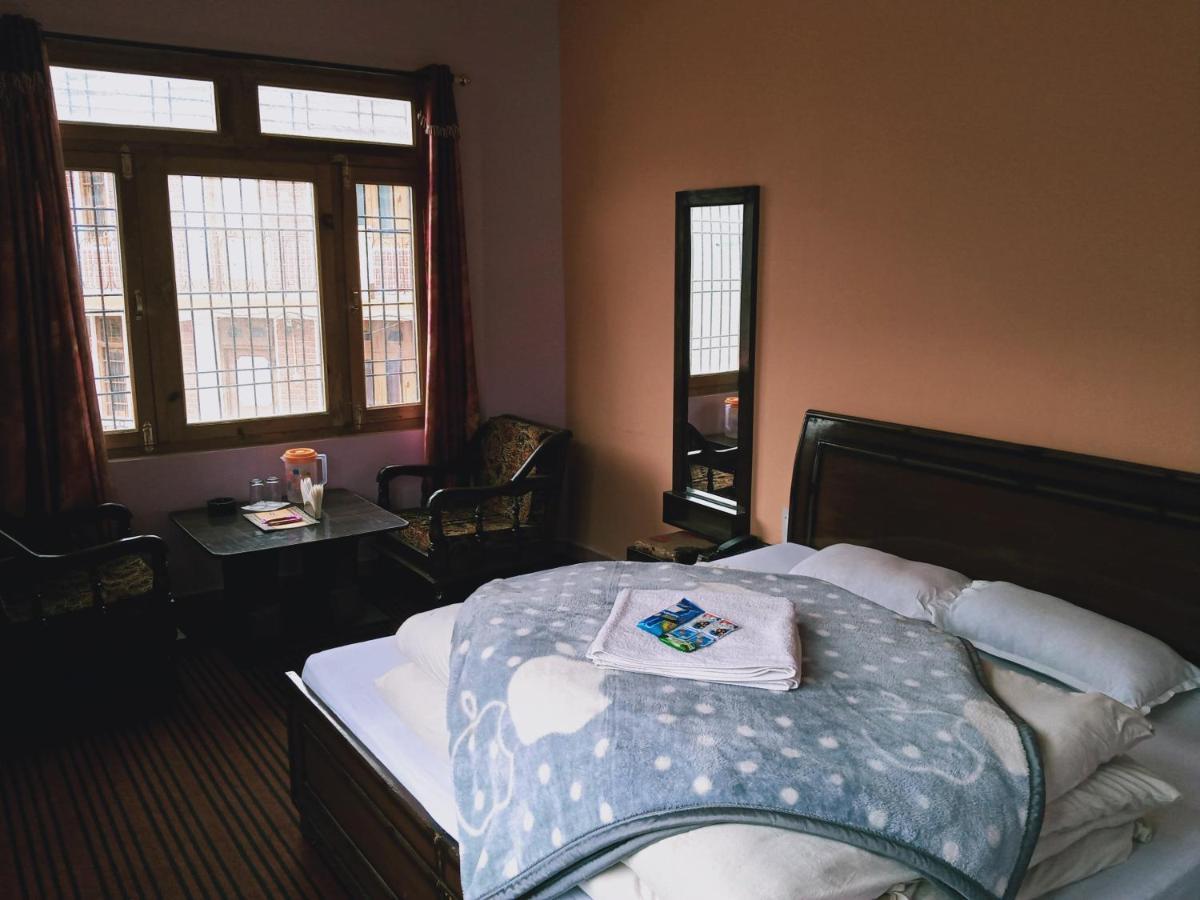 Mahima Otel Sāngla Dış mekan fotoğraf